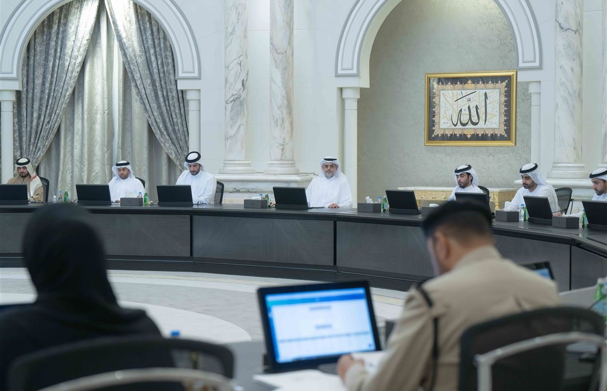ولي عهد الشارقة يترأس اجتماع المجلس التنفيذي