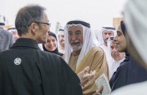 حاكم الشارقة يشهد حصاد الموسم الثالث لقمح "سبع سنابل" في مليحة