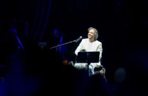 إياد الريماوي يشعل مسرح المجاز في ليلة موسيقية لا تُنسى