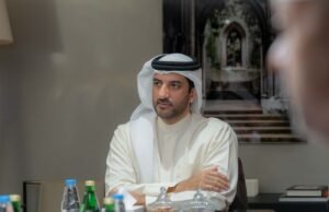 سلطان بن أحمد القاسمي يطلع على نتائج جائزة التميز المؤسسي "تميّز"