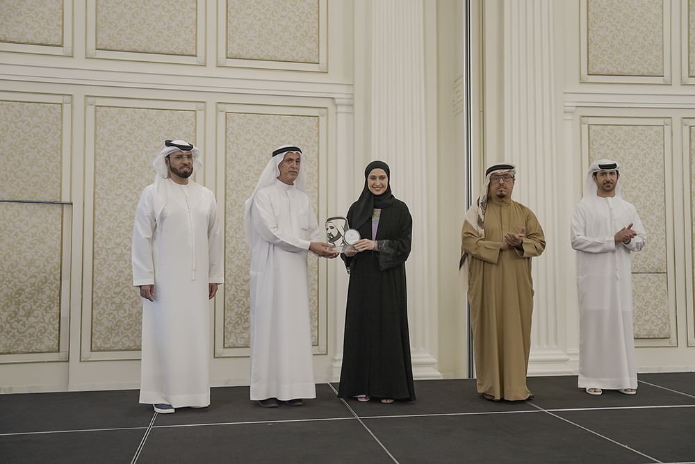 "أوقاف دبي" تكرم 40 قانونيا شاركوا في "وقف المحاماة" 1 "أوقاف دبي" تكرم 40 قانونيا شاركوا في "وقف المحاماة"