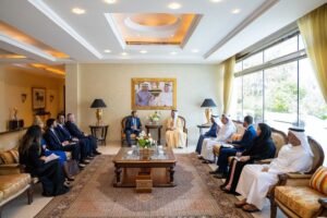 سعود بن صقر يستقبل وزير الاقتصاد في جمهورية أرمينيا