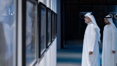 ولي عهد الشارقة يزور مهرجان الشارقة للتصوير "اكسبوجر"