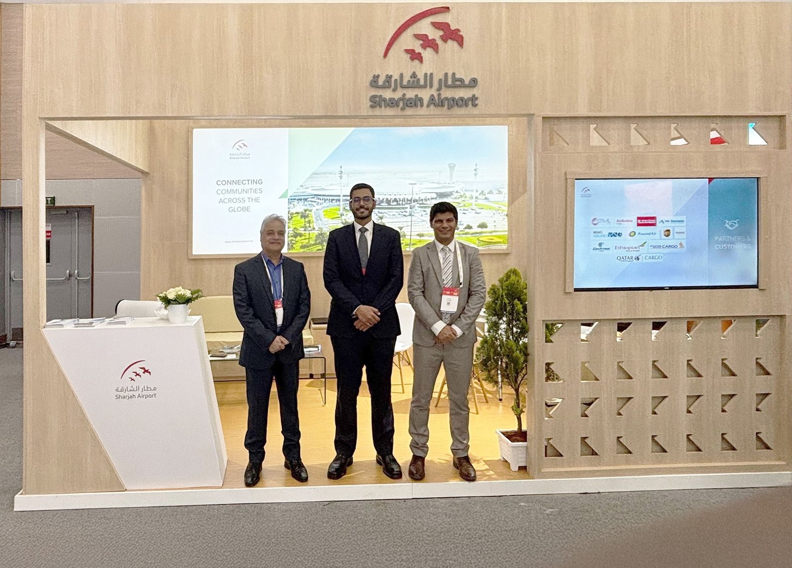 مطار الشارقة الدولي يشارك في معرض الشحن الجوي في كينيا 1 مطار الشارقة الدولي يشارك في معرض الشحن الجوي في كينيا