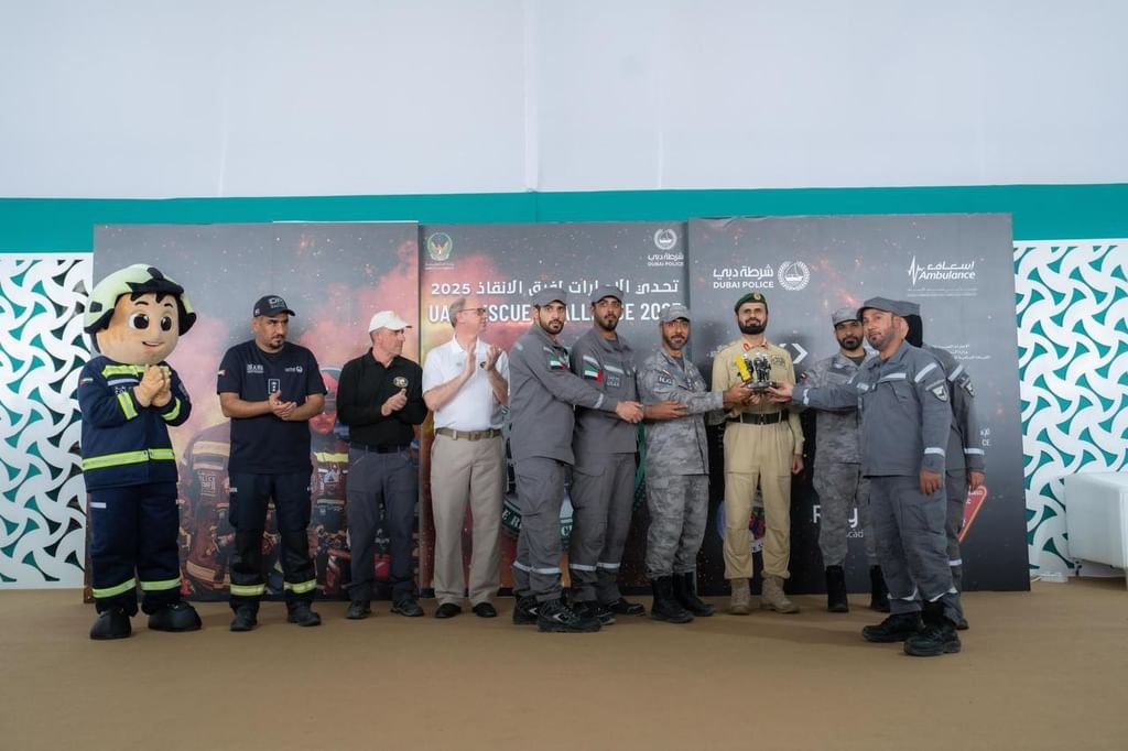 مجموعة الإنقاذ والإسعاف الوطني تتألق في تحدي الإمارات 2025