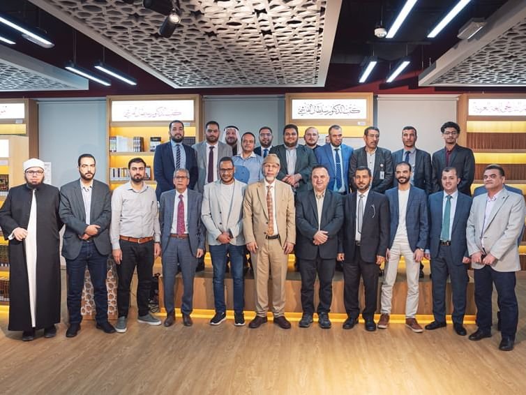 مجمع اللغة العربيّة بالشارقة يسلط الضوء على منهجيات التدريس الحديثة