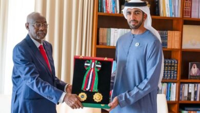 رئيس الدولة يمنح سفير تشاد وسام الاستقلال من الدرجة الأولى