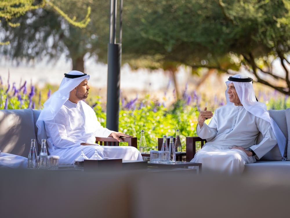 سعود بن صقر يستقبل ذياب بن محمد بن زايد ويطلع على خطة تطوير منطقة "الرمس" 1 سعود بن صقر يستقبل ذياب بن محمد بن زايد ويطلع على خطة تطوير منطقة "الرمس"