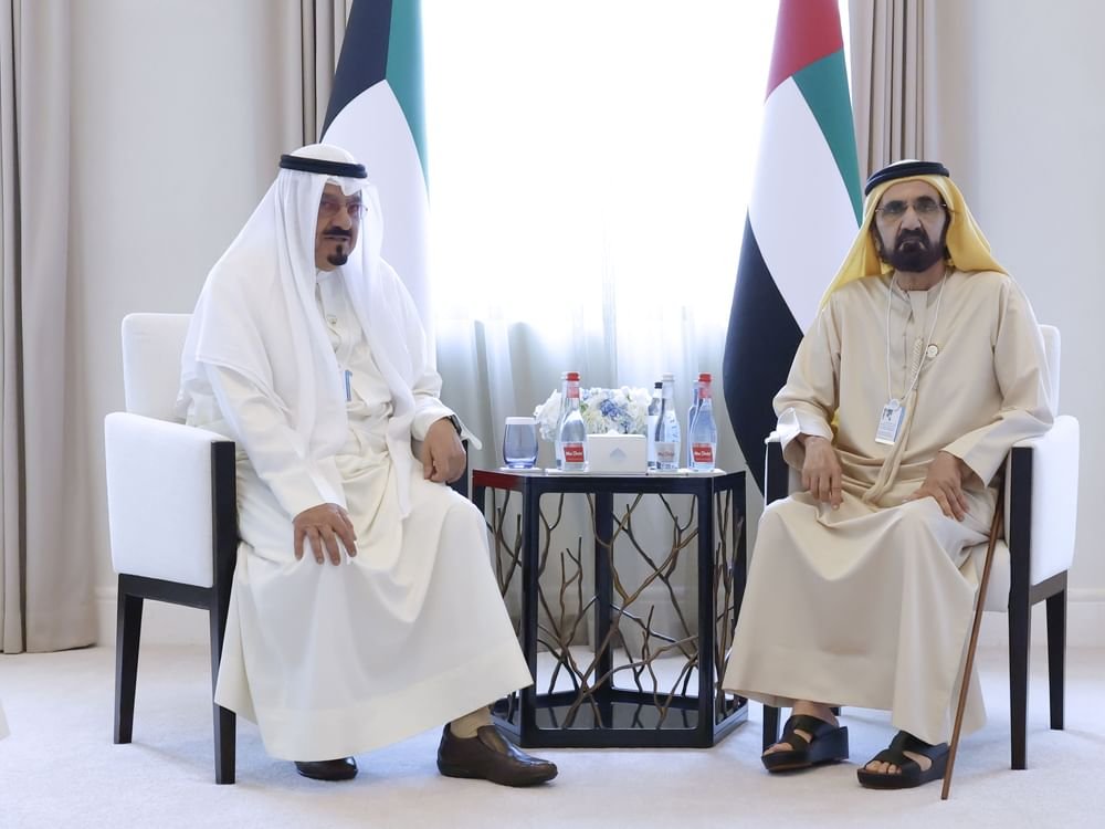 محمد بن راشد يلتقي الشيخ أحمد عبدالله الأحمد الصباح ويبحثان العلاقات الأخوية الراسخة