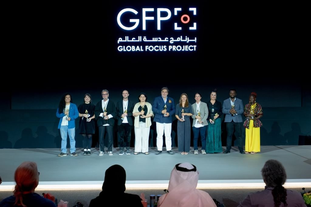 "أكسبوجر 2025" يكرم الفائزين بجوائز الصحفي المستقل وعدسة العالم 1 "أكسبوجر 2025" يكرم الفائزين بجوائز الصحفي المستقل وعدسة العالم