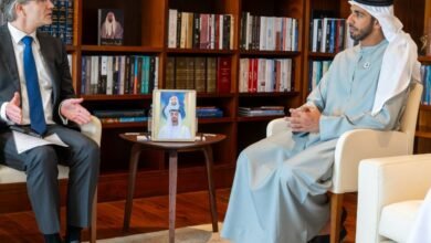 شخبوط بن نهيان يستقبل الأمين العام لوزارة خارجية مملكة هولندا