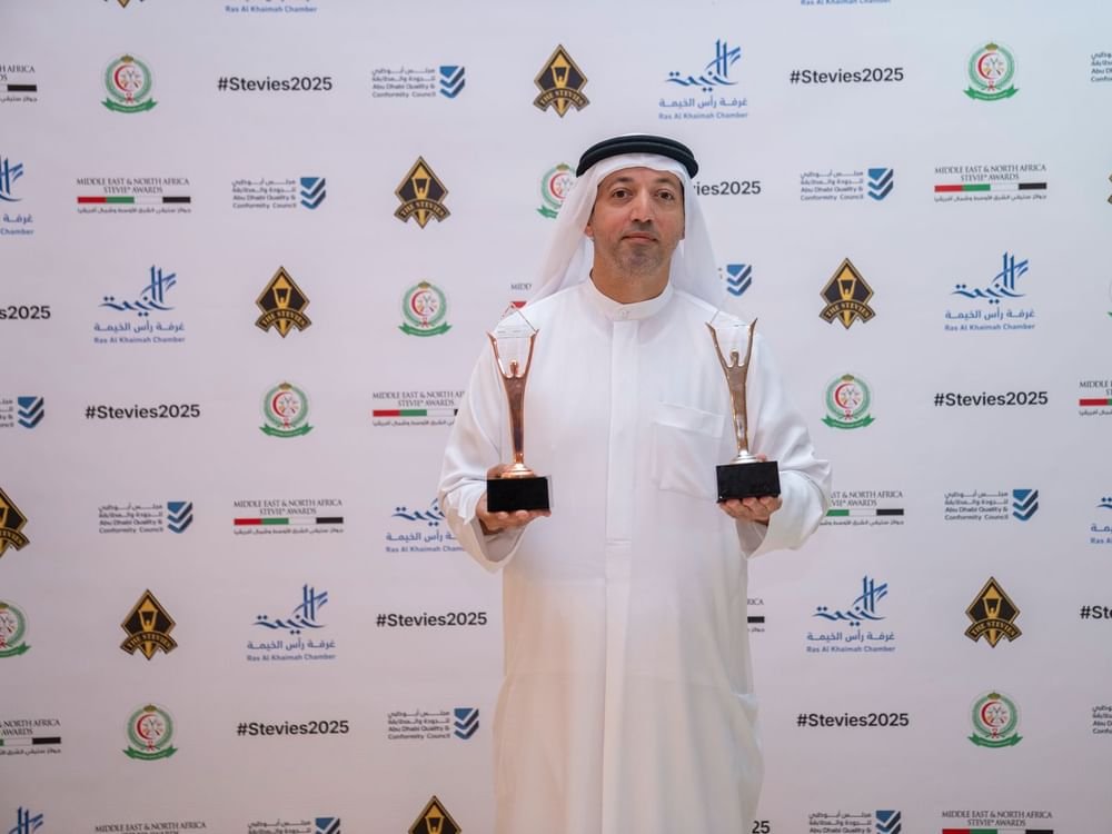 "مناطق الشارقة الحرة" تفوز بجائزتين ضمن جوائز "ستيفي 2025"