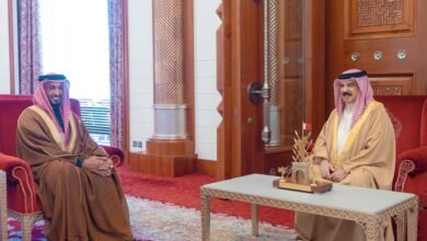 ملك البحرين يستقبل رئيس المكتب الوطني للإعلام