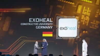 بحضور محمد بن راشد .. منصور بن زايد يكرّم الفائزين بجائزتيّ تكنولوجيا الحكومات وأفضل التطبيقات الحكومية