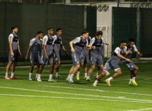 الأبيض الأولمبي يُواصل تدريباته استعدادًا لغرب آسيا
