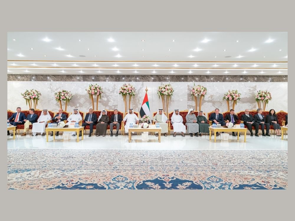 سعود بن صقر يستقبل المهنئين بشهر رمضان المبارك على مأدبة إفطار 1 سعود بن صقر يستقبل المهنئين بشهر رمضان المبارك على مأدبة إفطار