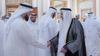 حاكم الشارقة يستقبل المهنئين بشهر رمضان المبارك في قصر البديع العامر