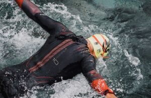 لأول مرة في الإمارة المكتب الإعلامي لحكومة الشارقة ينظم بطولة "أوشن مان" العالمية للسباحة