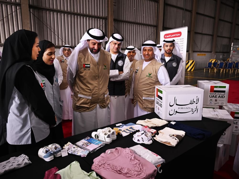 ضمن "الفارس الشهم 3".. "الشارقة الخيرية" و"القلب الكبير" ترسلان طائرة مساعدات إلى غزة