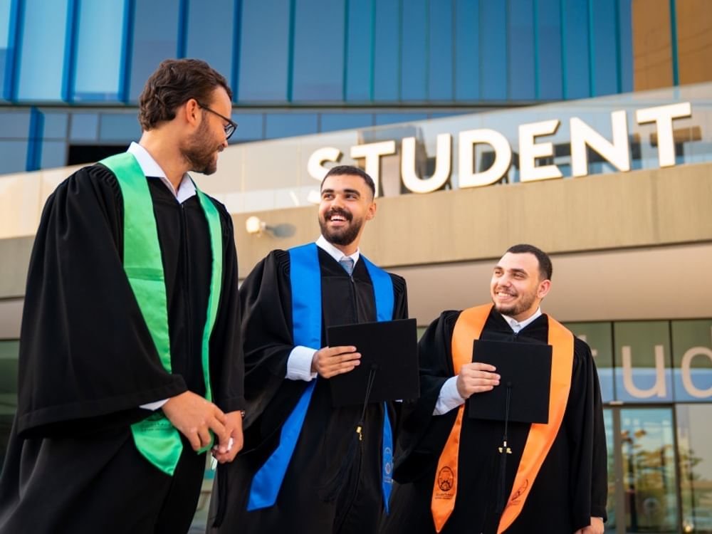 جامعة عجمان ضمن أفضل 100 جامعة عالمياً في علم البيانات والذكاء الاصطناعي