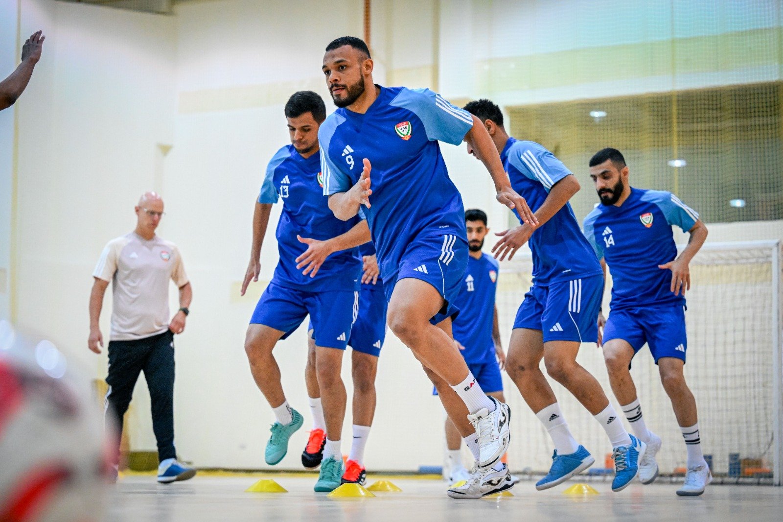 تجربتان وديتان لأبيض الصالات أمام شقيقه الكويتي 1 تجربتان وديتان لأبيض الصالات أمام شقيقه الكويتي