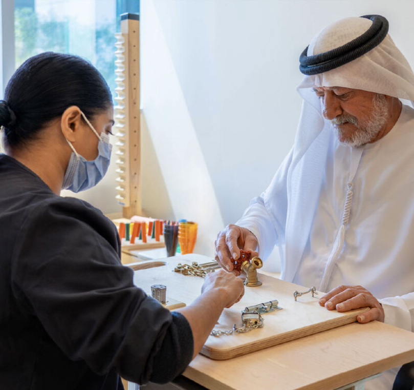 مدينة الشيخ شخبوط الطبية تتعاون مع «سكينة» في افتتاح عيادة الذاكرة متعددة التخصصات للكشف المبكر عن الخَرَف 1 مدينة الشيخ شخبوط الطبية