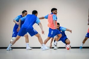 تجربتان وديتان لأبيض الصالات أمام شقيقه الكويتي