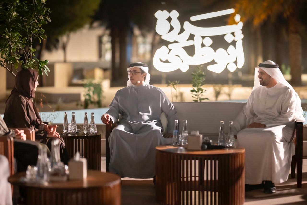 منصور بن زايد يحضر جانبا من فعاليات المجلس الرمضاني لحكومة أبوظبي بقصر الحصن 1 منصور بن زايد يحضر جانبا من فعاليات المجلس الرمضاني لحكومة أبوظبي بقصر الحصن