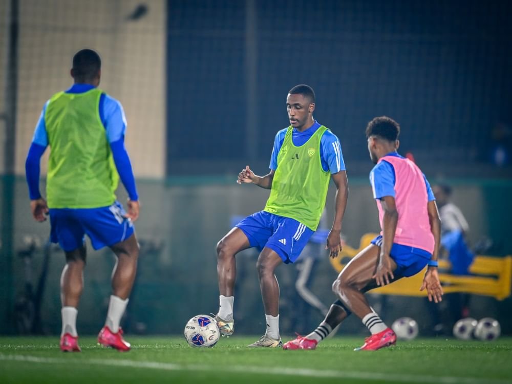 منتخبنا الوطني يرفع درجات الاستعداد للقاء إيران في تصفيات المونديال