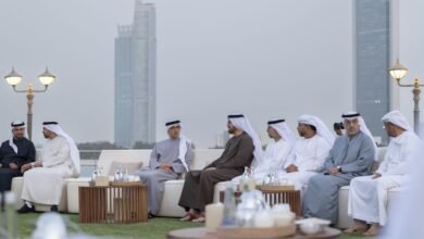 منصور بن زايد يشارك موظفي ديوان الرئاسة مأدبة الإفطار الرمضاني