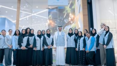 سلطان بن أحمد القاسمي يشارك في مبادرة "كسوة لأطفال الزيتون"