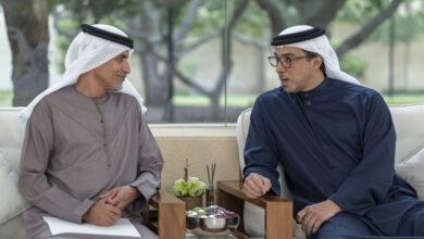 منصور بن زايد يستقبل موظفي عدد من الجهات الحكومية في مأدبة إفطار رمضانية