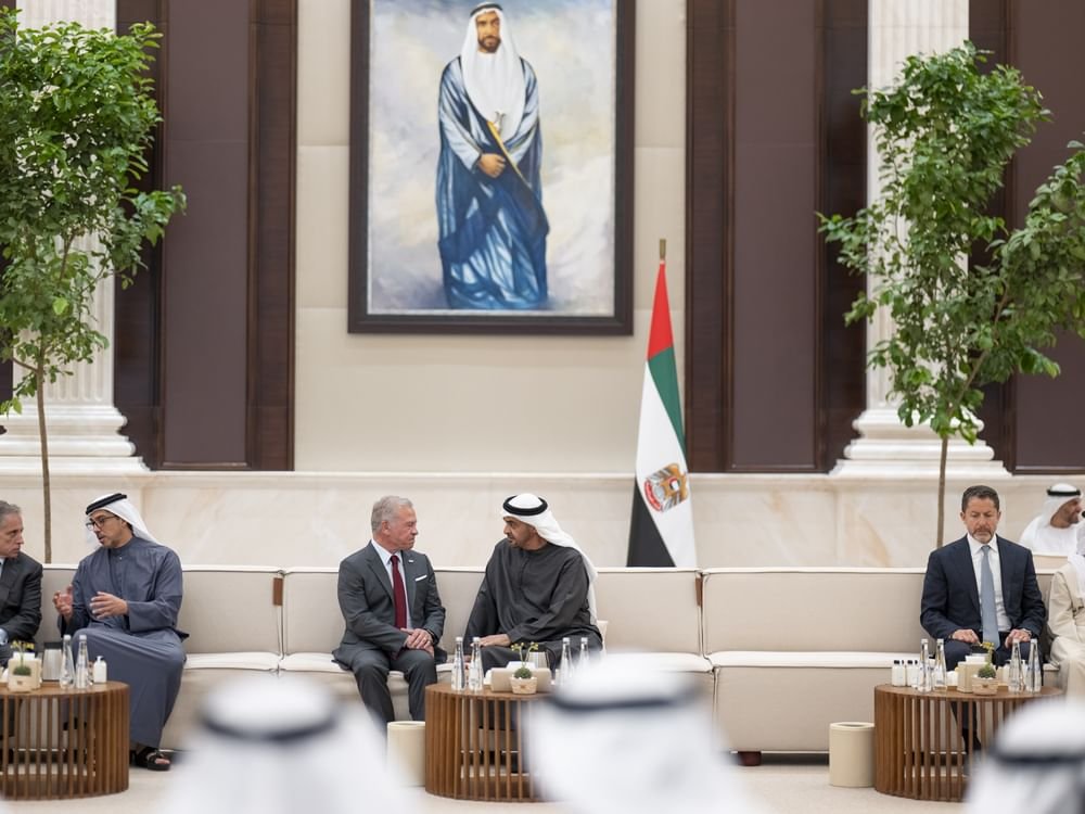 رئيس الدولة وملك الأردن يبحثان العلاقات الأخوية 1 رئيس الدولة وملك الأردن يبحثان العلاقات الأخوية