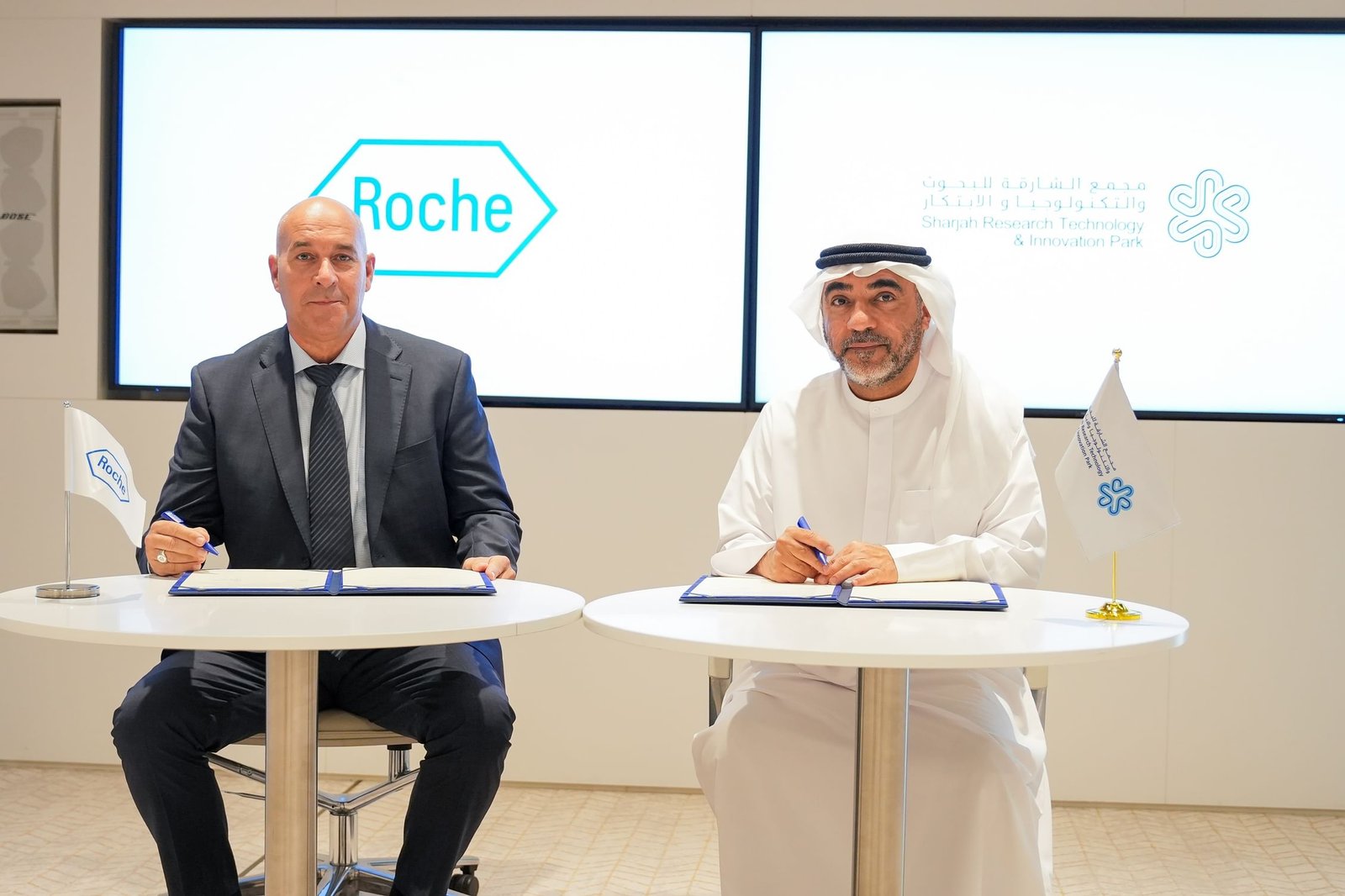 تعاون بين"الشارقة للبحوث" و "روش الشرق الأوسط" لتعزيز الاستدامة في قطاع الرعاية الصحية