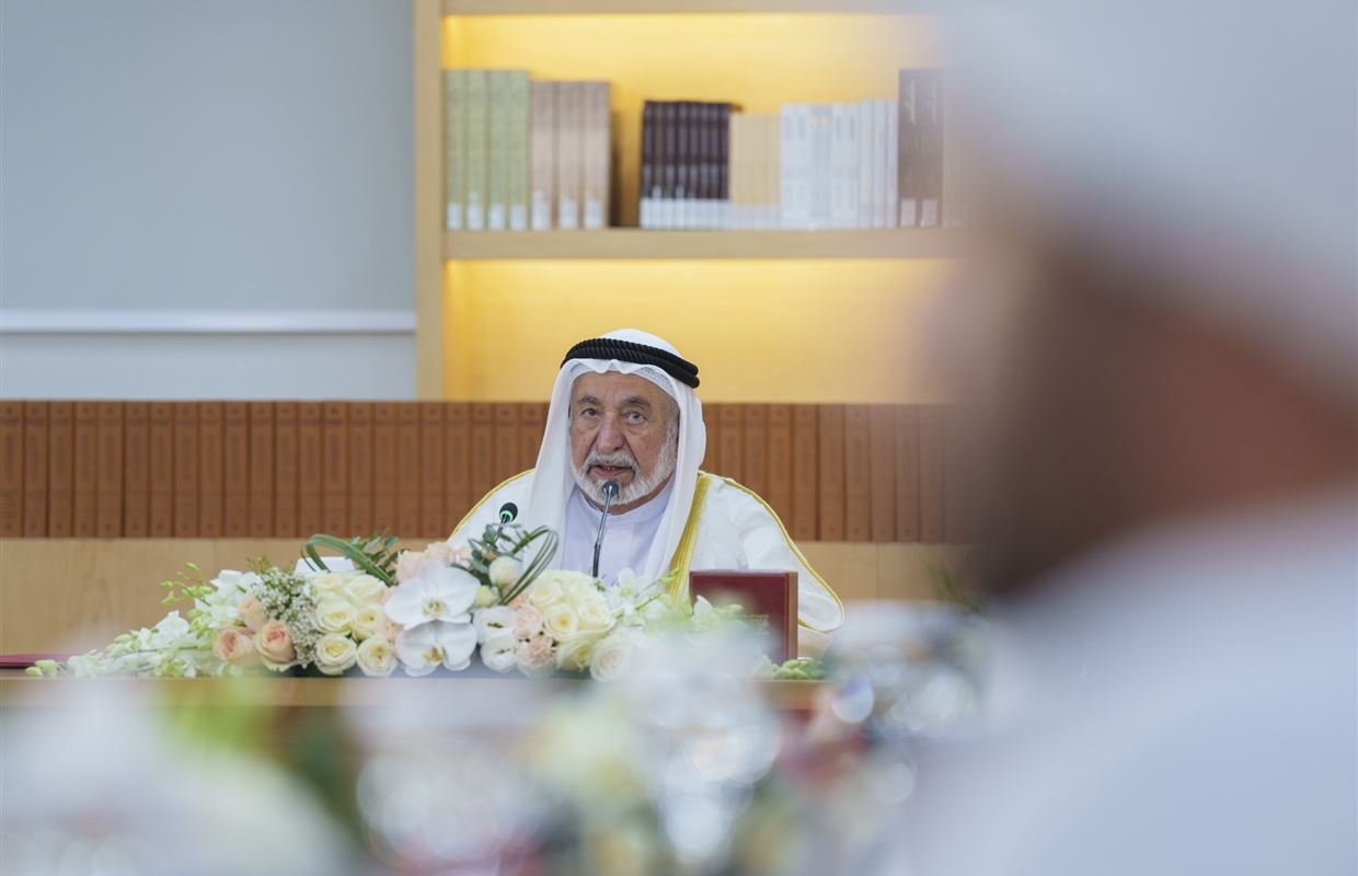 حاكم الشارقة يصدر مرسوماً أميرياً بتكليف العميد يوسف بن حرمول الشامسي بمهام مدير عام هيئة الشارقة للدفاع المدني 1 حاكم الشارقة