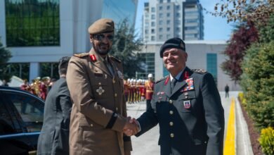 قائد الحرس الوطني يبحث التعاون مع قيادة الدرك العامة التركية.. ويزور ضريح أتاتورك