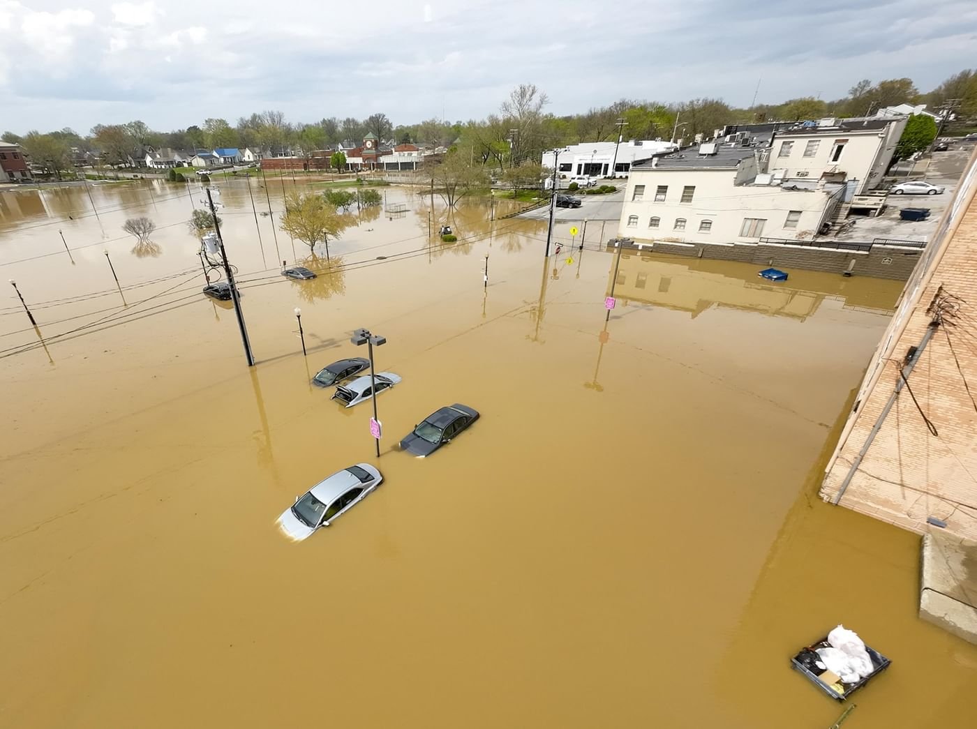 12 قتيلًا حصيلة ضحايا العواصف والأعاصير في الولايات المتحدة 1 12 قتيلًا حصيلة ضحايا العواصف والأعاصير في الولايات المتحدة