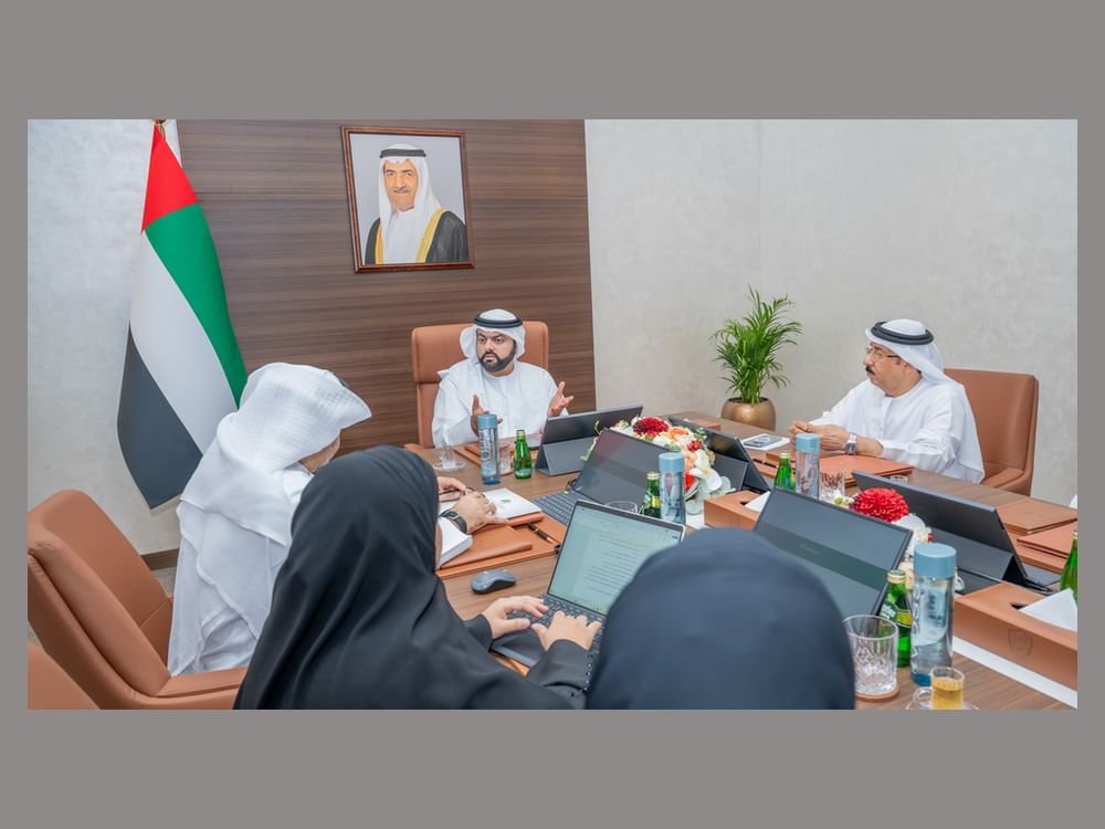 محمد الشرقي يترأس اجتماع مجلس إدارة "الفجيرة لتنمية المناطق"