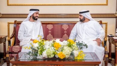 *ولي عهد الفجيرة يلتقي عالم الفيزياء أحمد المهيري.. ويؤكد أهمية البحث العلمي في تنمية المجتمعات