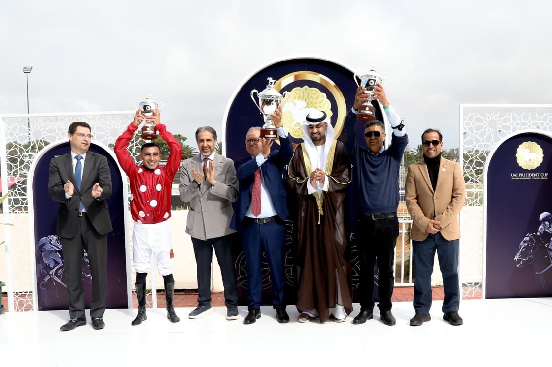 المهر “براق” يحرز لقب كأس رئيس الدولة للخيول العربية في المغرب