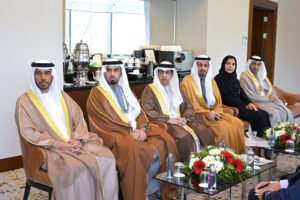 صقر غباش ورئيس مجلس النواب الماليزي يبحثان التعاون البرلماني الثنائي