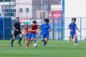 دبي تستضيف كأس التحدي لكرة القدم تحت 15 اليوم (الخميس)