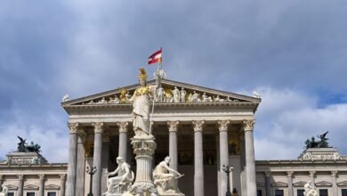 النمسا تقر تشريعًا جديدًا لتشديد سياسة اللجوء والهجرة