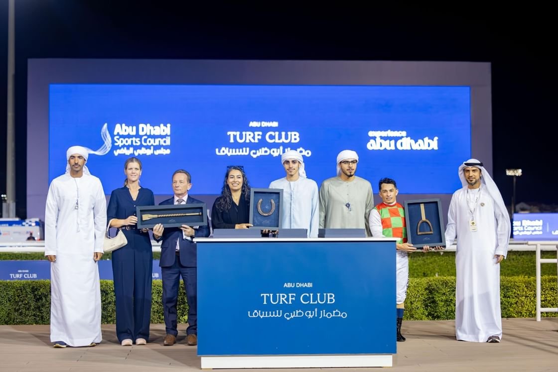 المهر "سعود" يتصدر "التاج الثلاثي العربي" في السباق الختامي بأبوظبي