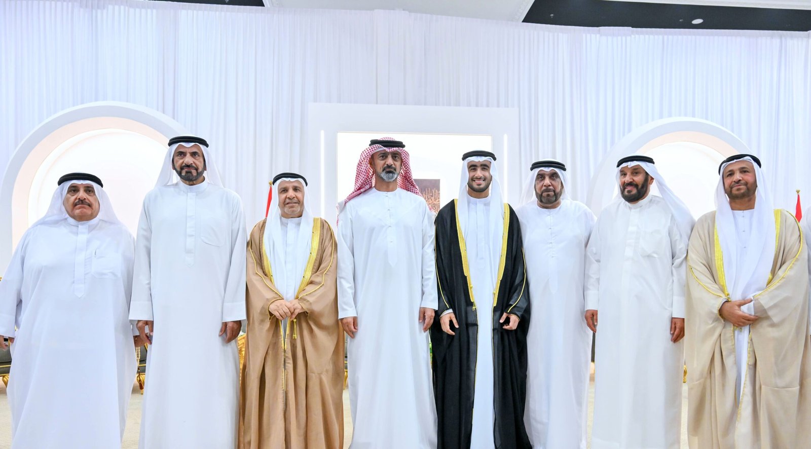 عمار بن حميد يحضر أفراح بن خادم 1 عمار بن حميد يحضر أفراح بن خادم