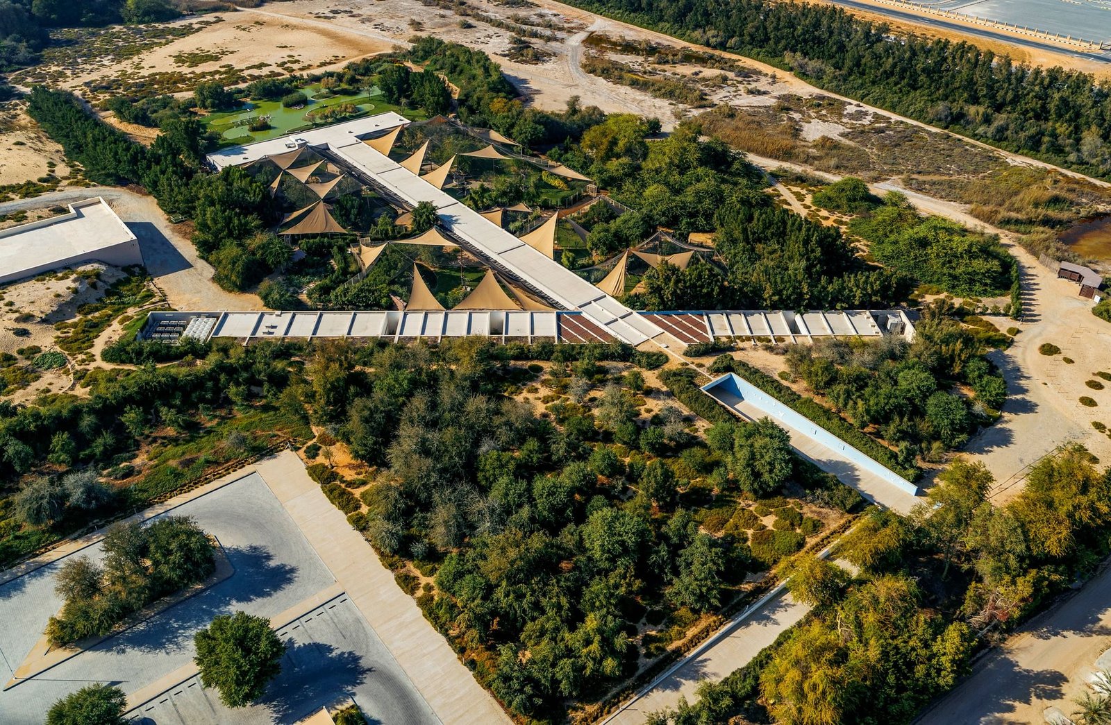 الشارقة تستعرض وجهاتها المتميزة في سوق السفر العربي 2025 1 الشارقة تستعرض وجهاتها المتميزة في سوق السفر العربي 2025