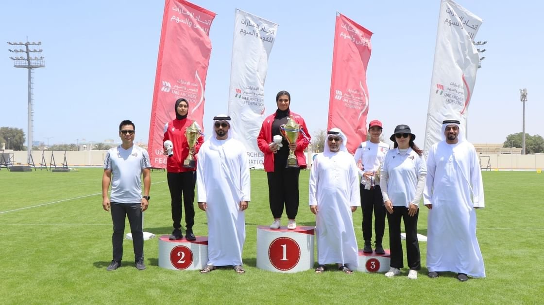 "المدام "و"الشارقة الرياضي للمرأة " يتصدران نهائيات دوري الإمارات للقوس والسهم