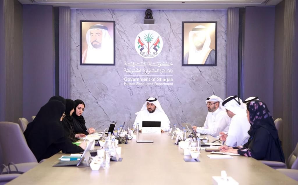 لجنة الهياكل التنظيمية تناقش الهيكل التنظيمي لهيئة الشارقة للمتاحف 1 لجنة الهياكل التنظيمية تناقش الهيكل التنظيمي لهيئة الشارقة للمتاحف