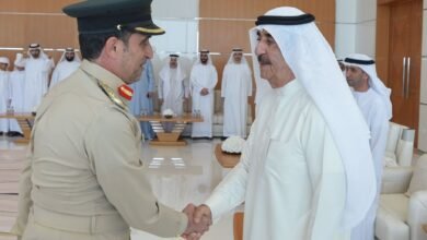 حاكم أم القيوين يتقبل تعازي قائد شرطة دبي في وفاة الشيخة حصة بنت حميد الشامسي