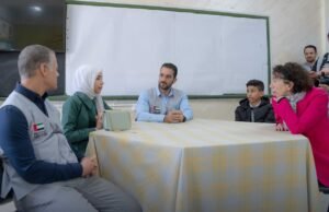 سلطان بن أحمد القاسمي يزور مخيم "ماركا" للاجئين ومؤسسات إنسانية في الأردن ويدعو لحشد الدعم للأشقاء الفلسطينيين